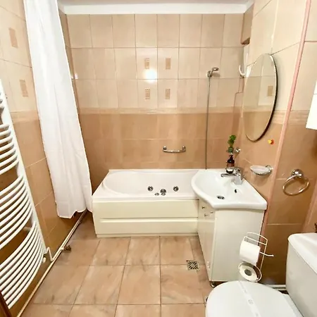 Jad - Familiy 4 - Near Forest And Historic Center - Racadau *