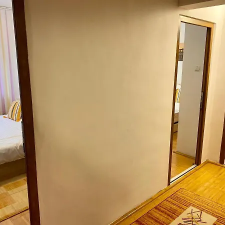 Jad - Familiy 4 - Near Forest And Historic Center - Racadau Apartment *