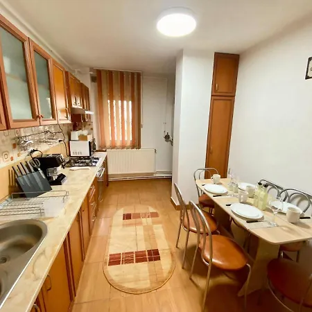 Apartment Jad - Familiy 4 - Near Forest And Historic Center - Racadau